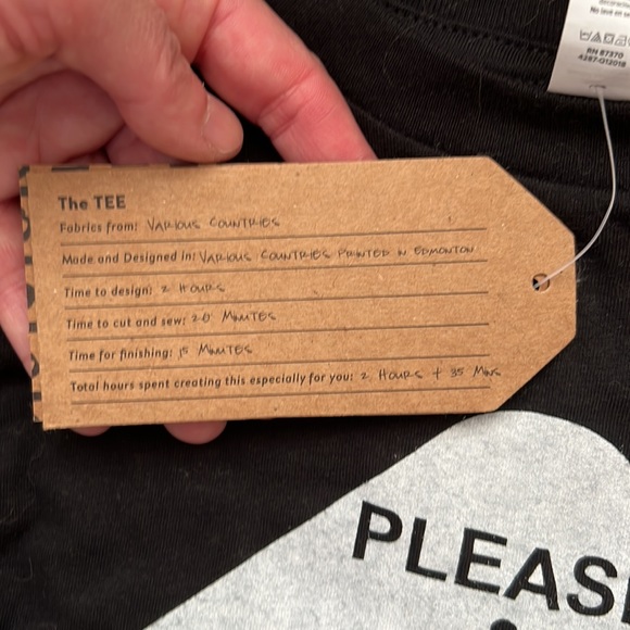 BOGO Portage and Main “do not feed the goalie” t shirt 2T - Picture 5 of 5